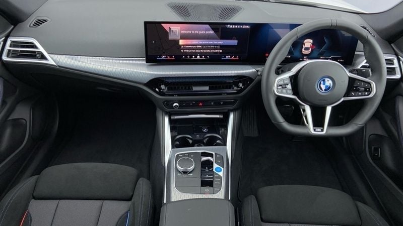 Used BMW i4 M Sport 246 kW (335 HP) 2025 White Sedan
