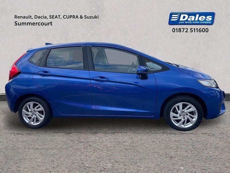 Used Honda Jazz SE 102 HP (75 kW) 2017 Blue Hatchback