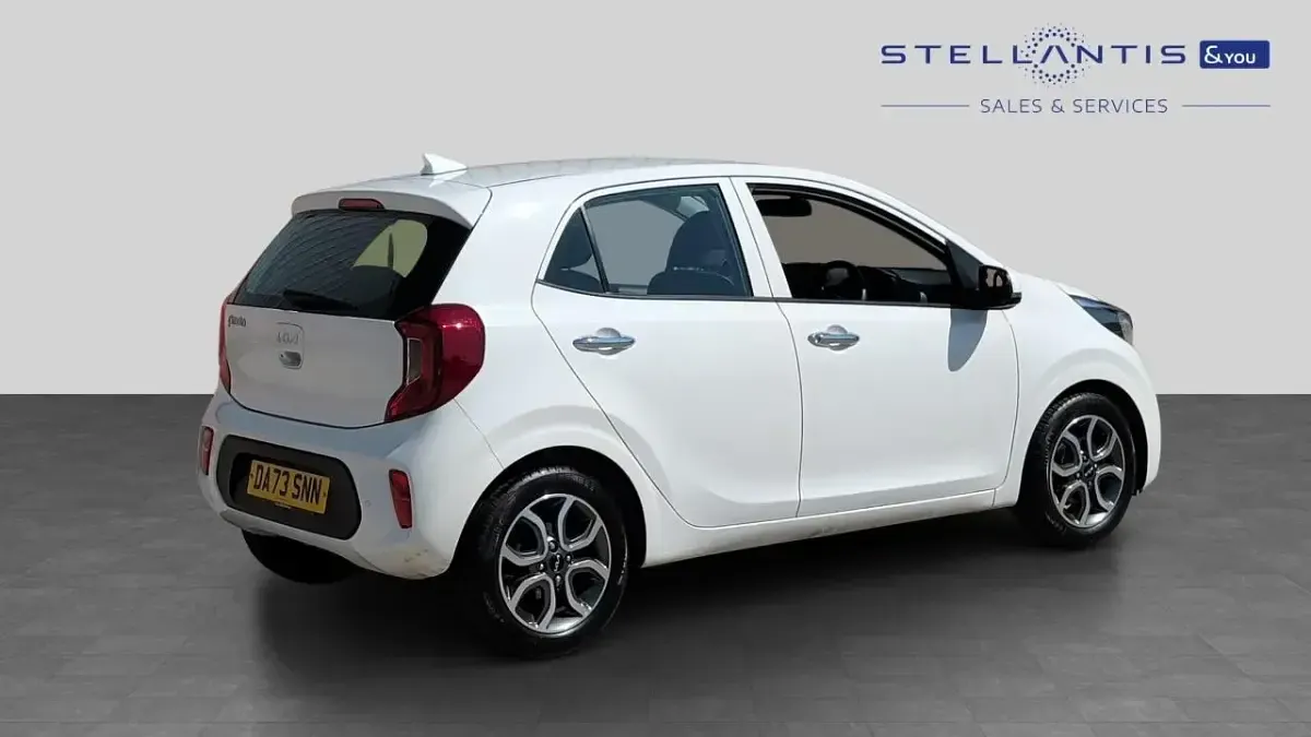 Used Kia Picanto 66 HP (48 kW) 2023 White Hatchback