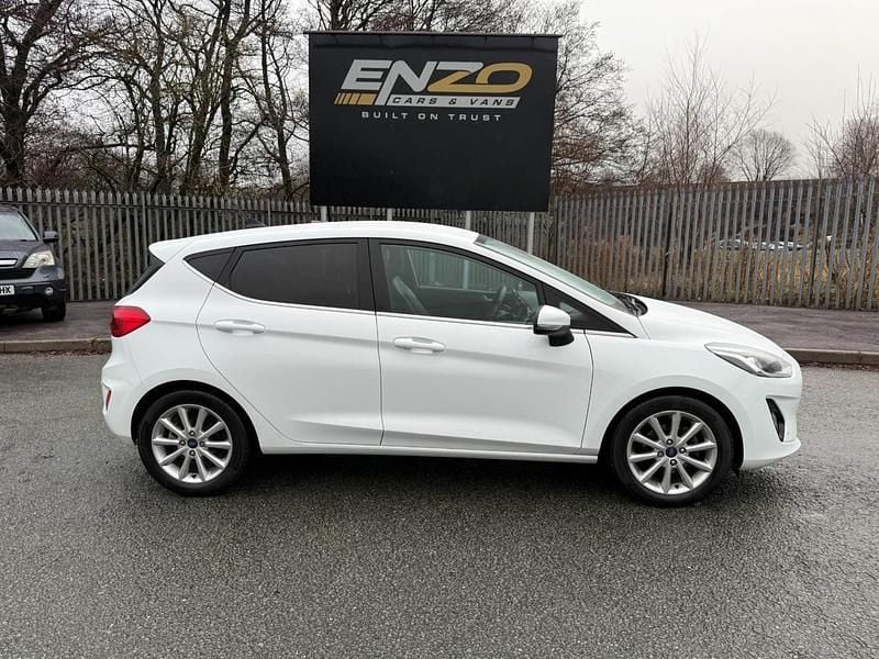 Used Ford Fiesta Active X 140 HP (102 kW) 2019 White Hatchback