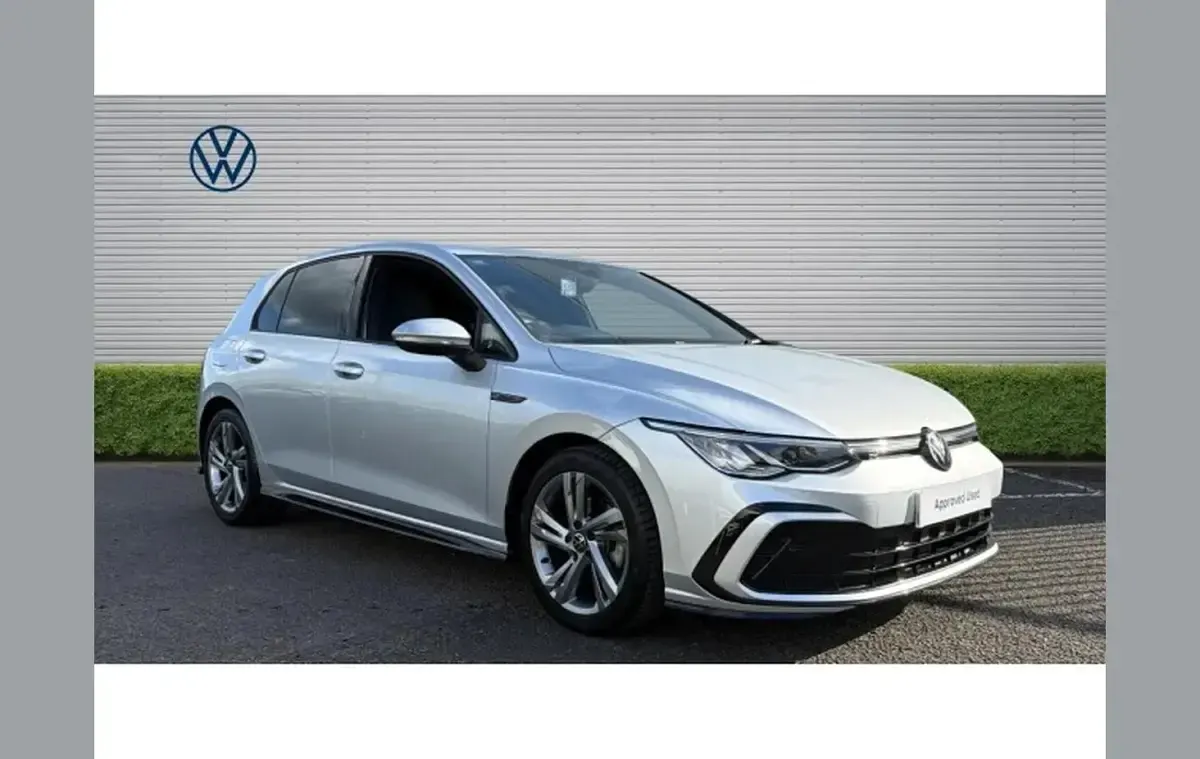 Usado VW Golf VIII R-line 150 CV (110 kW) 2024 Utilitario