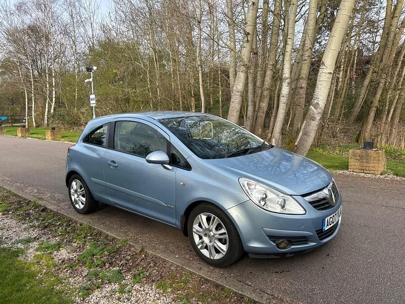 Used Vauxhall Corsa Design Edition 2007 Blue Hatchback