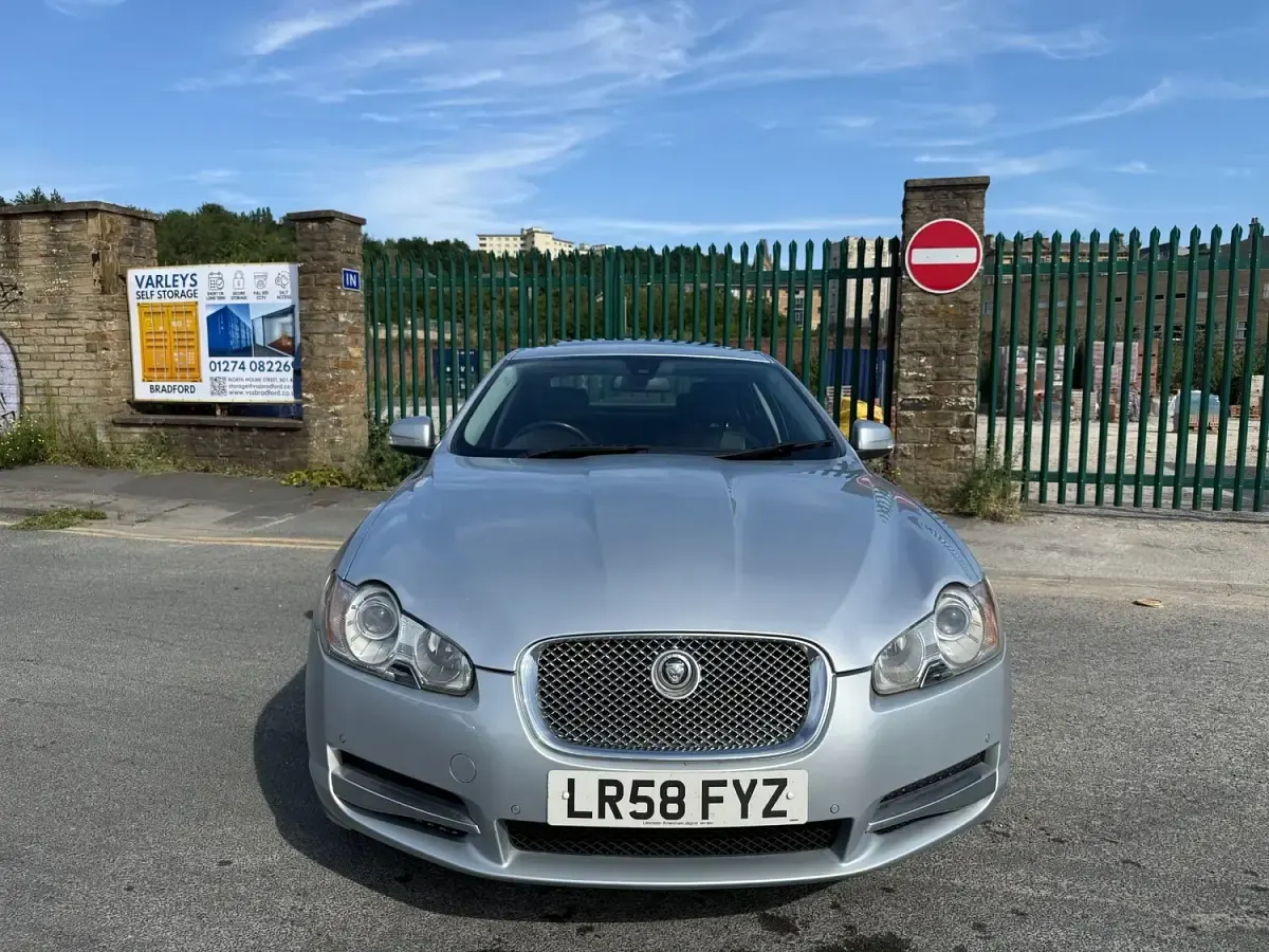 Used Jaguar XF Premium Luxury 207 HP (152 kW) 2008 Silver Sedan