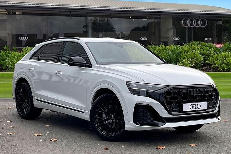 White New 2025 Audi Q8 Black Edition SUV | £69,900 (Super price) - Image 1/4