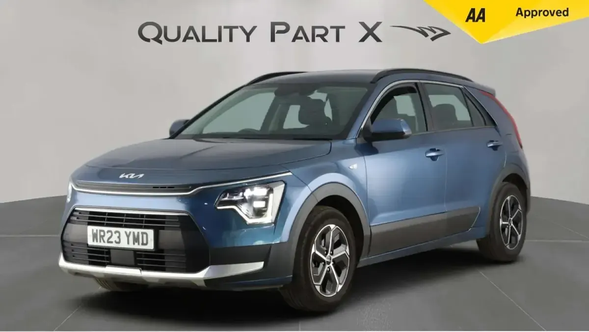 Used Kia Niro 139 HP (102 kW) 2023 Blue SUV