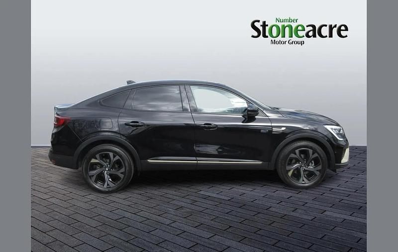 Used Renault Arkana Engineered 140 HP (102 kW) 2023 Black SUV