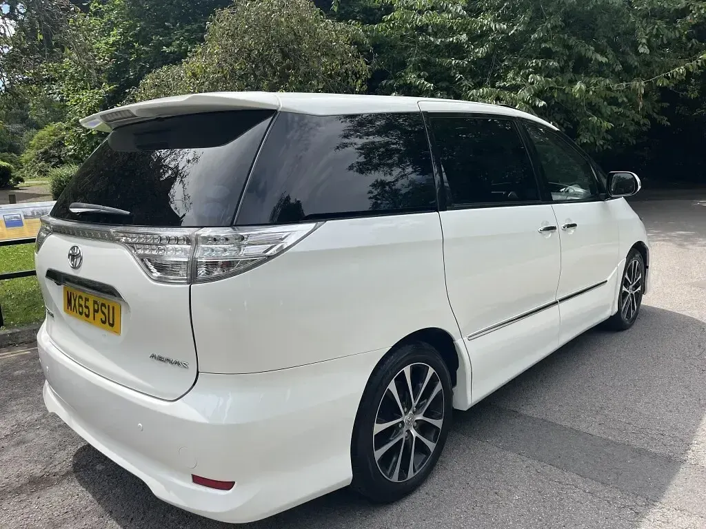 Used Toyota Estima Premium 2016 White MPV