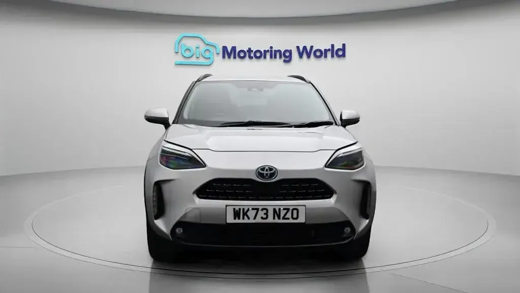 Used Toyota Yaris Cross 116 HP (85 kW) 2023 Silver SUV