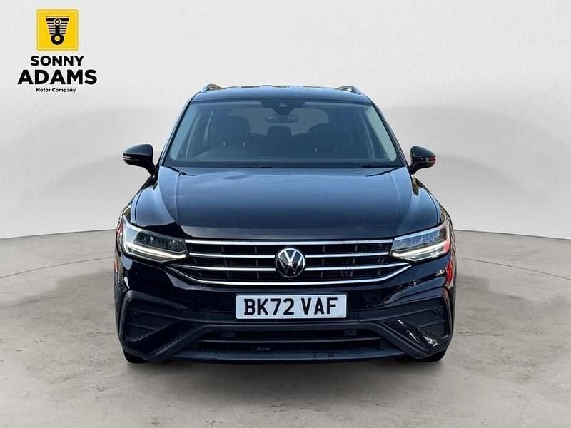 Used VW Tiguan Allspace Life 150 HP (110 kW) 2022 Black SUV