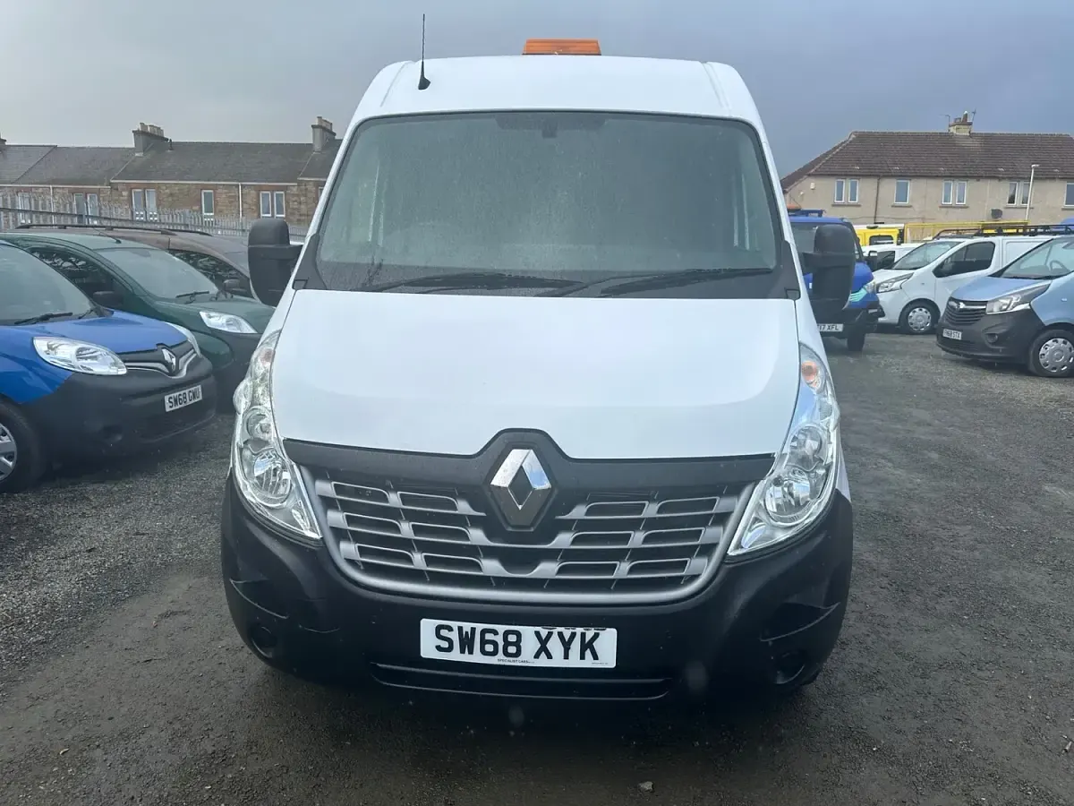 Used Renault Master Business 2019 White Van