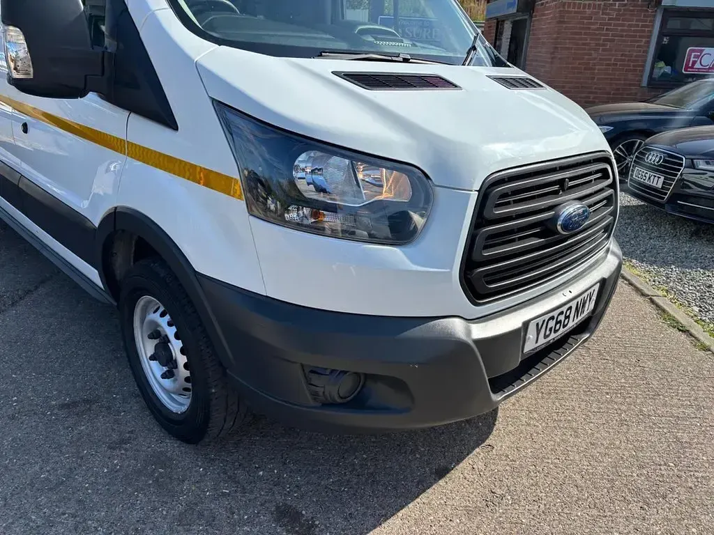 Used Ford Transit 2018 White Van