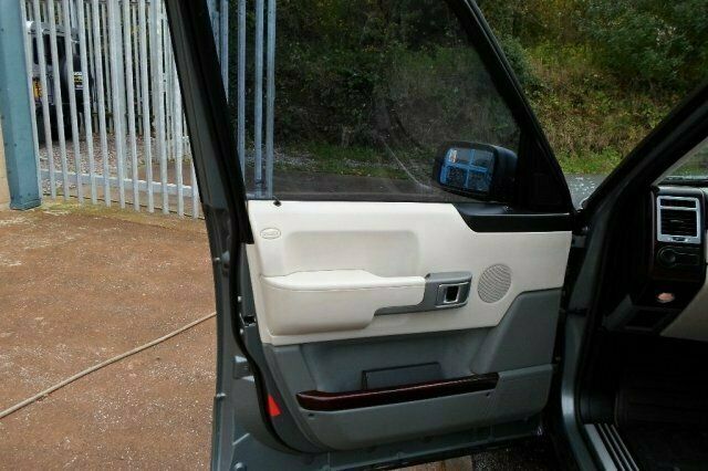 Used Land Rover Range Rover 174 HP (127 kW) 2003 SUV