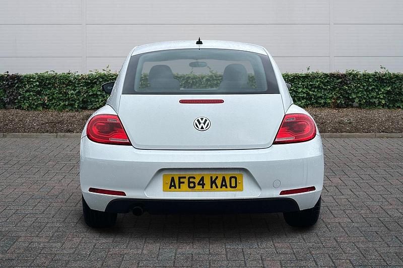 Used VW Beetle 2014 White Hatchback