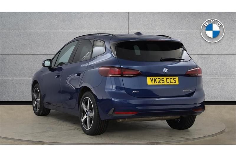 Used BMW 225 Luxury Line 245 HP (180 kW) 2025 Phytonic blue Estate