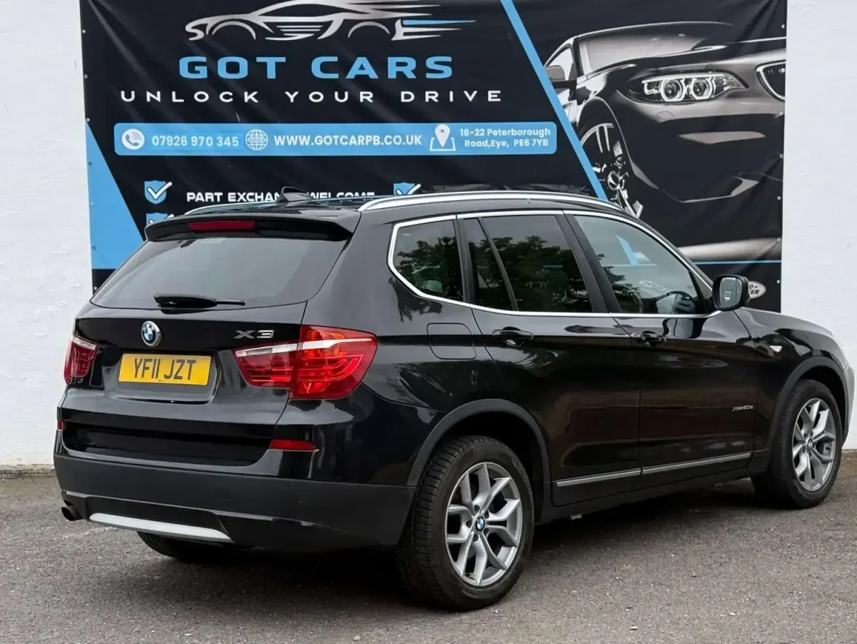 Usado BMW X3 Comfort Edition 184 HP (135 kW) 2011 Preto SUV