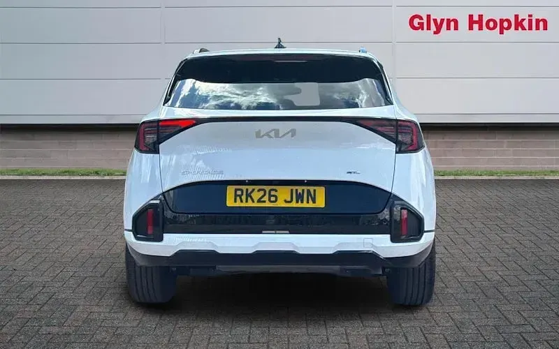 Used Kia Sportage GT-Line 150 HP (110 kW) 2026 White SUV