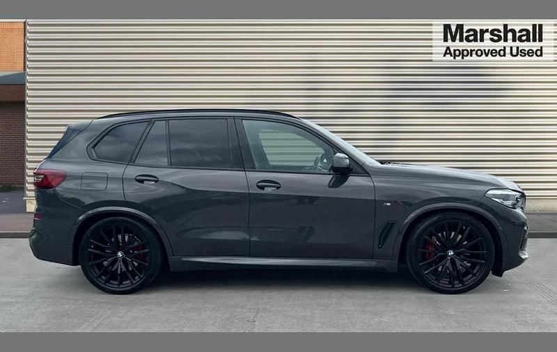 Usado BMW X5 M Sport 286 HP (210 kW) 2022 Cinzento SUV