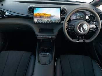 New BYD Dolphin Comfort 150 kW (204 HP) 2026 White Hatchback