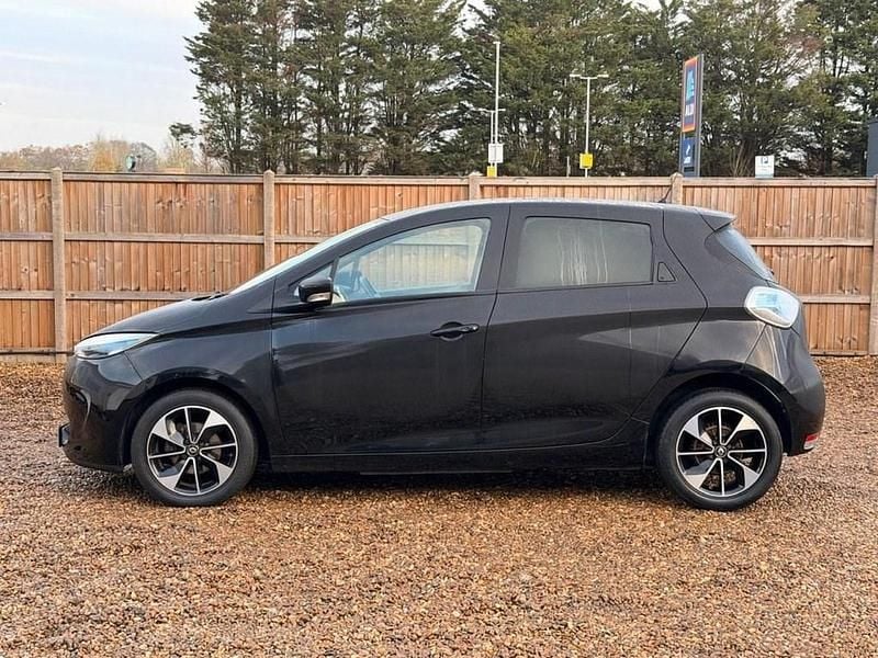 Used Renault Zoe Dynamique 78 kW (107 HP) 2020 Black Hatchback