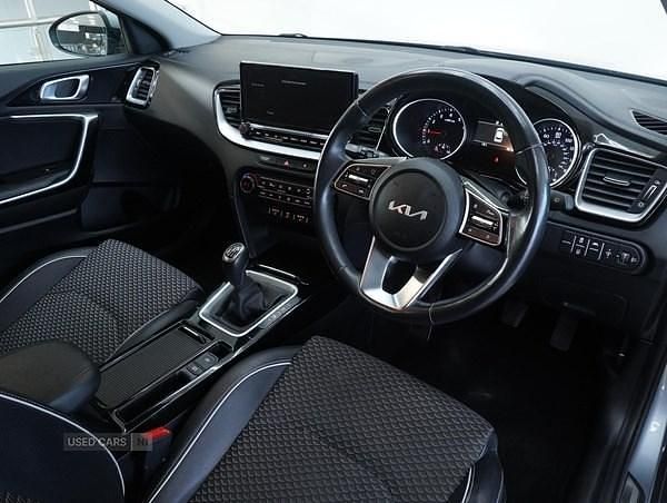 Used Kia XCeed 158 HP (116 kW) 2021 Silver SUV