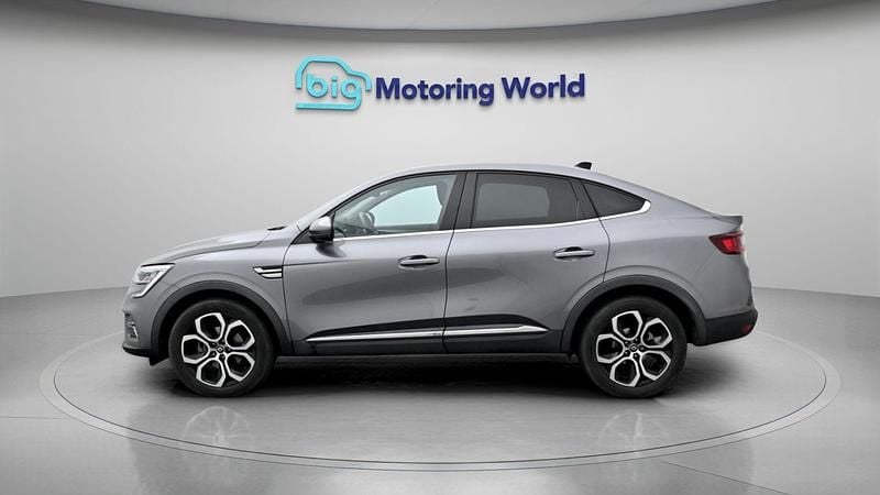 Used Renault Arkana Version S 145 HP (106 kW) 2022 Grey SUV