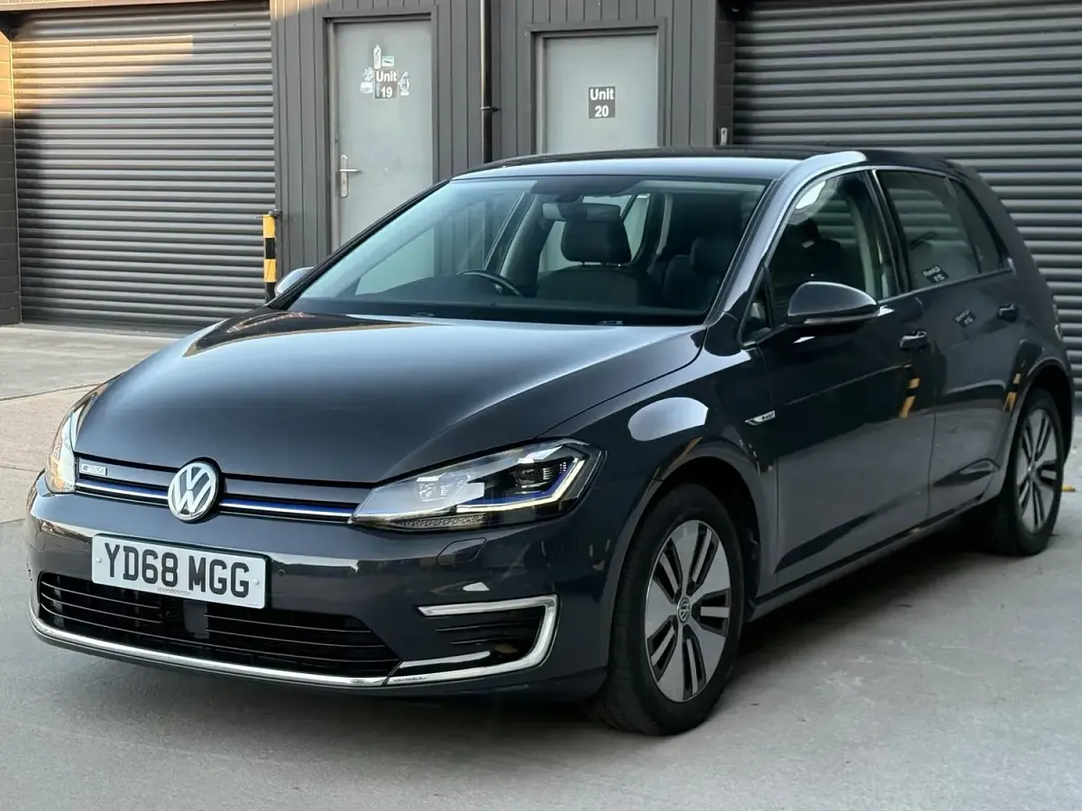Used VW e-Golf 99 kW (135 HP) 2019 Grey Hatchback