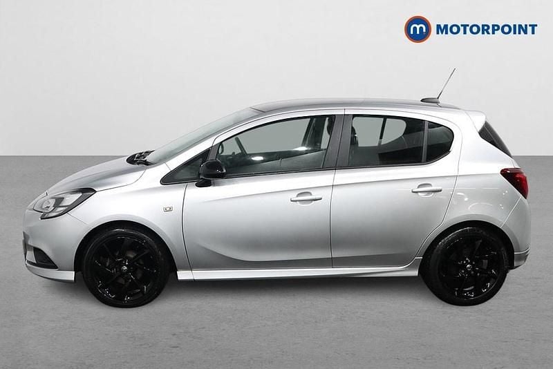 Used Vauxhall Corsa SRi 90 HP (66 kW) 2019 Silver Hatchback