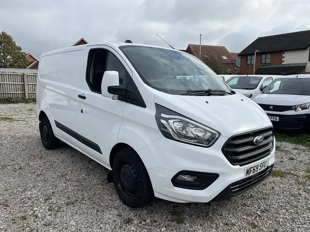 Used Ford Transit Custom Trend 130 HP (95 kW) 2019 White Van