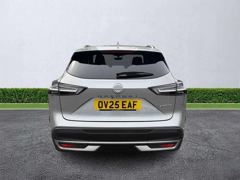 Used Nissan Qashqai N-Connecta 190 HP (139 kW) 2025 Silver SUV