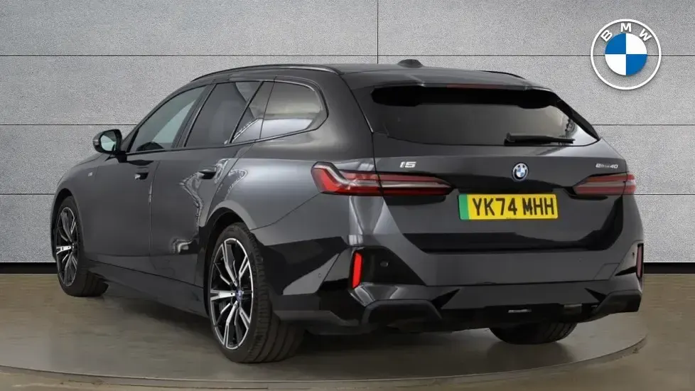 Used BMW i5 M Sport 246 kW (335 HP) 2025 Grey Estate