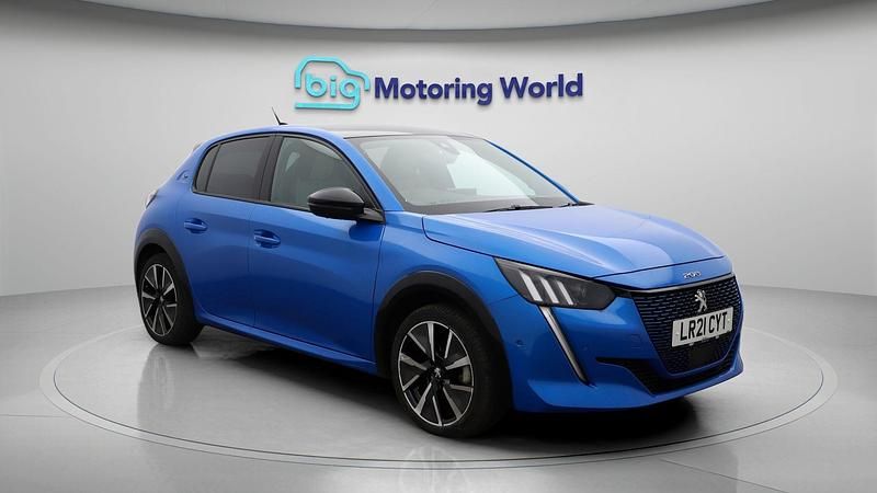 Used 2021 Peugeot e-208 Premium Hatchback | £13,400 (Fair price) - Image 1/4