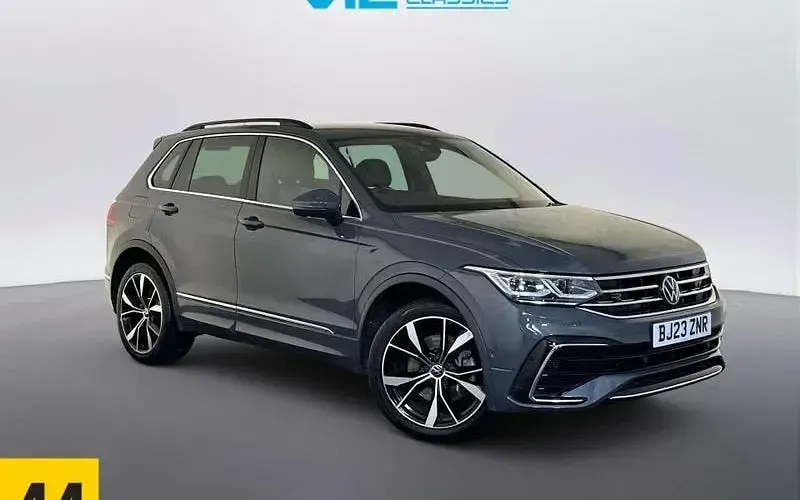 Used VW Tiguan R-line 245 HP (180 kW) 2023 SUV