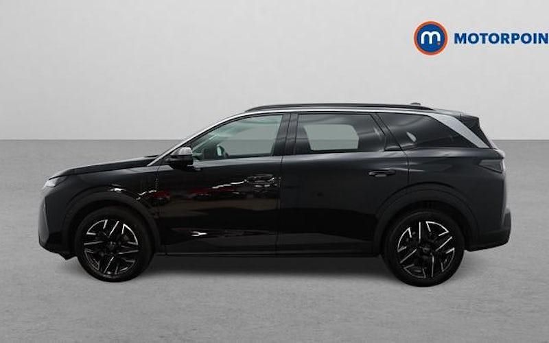 Used Peugeot 5008 Allure 136 HP (100 kW) 2025 Black SUV