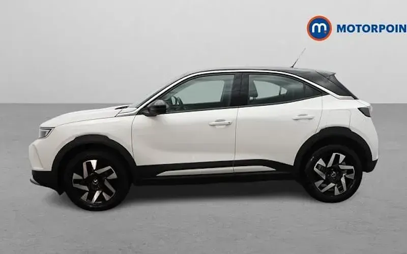 Used Vauxhall Mokka Edition 101 HP (74 kW) 2022 White SUV