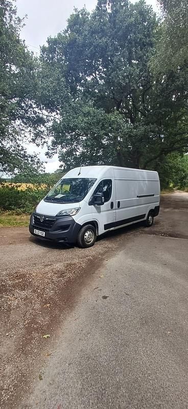 White Used 2022 Vauxhall Movano Van | £12,995 (Super price) - Image 1/4