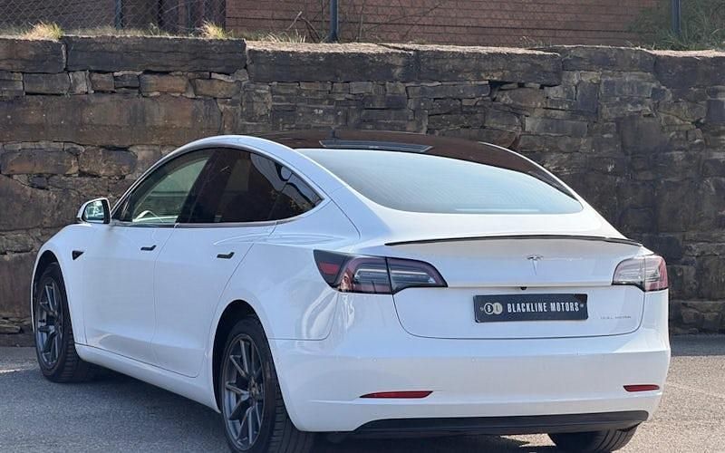 Used Tesla Model 3 Long Range AWD 258 kW (351 HP) 2023 Sedan