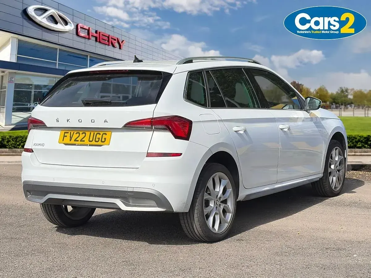 Used Skoda Kamiq SE L 147 HP (108 kW) 2022 White SUV