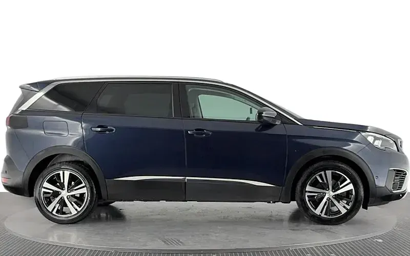 Used Peugeot 5008 Allure 131 HP (96 kW) 2020 SUV