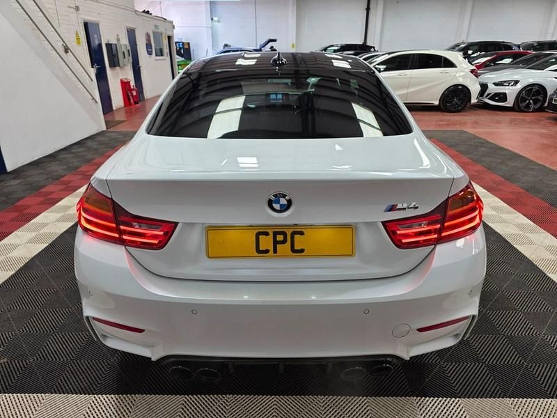 Used BMW M4 Comfort Edition 510 HP (375 kW) 2015 White Coupe