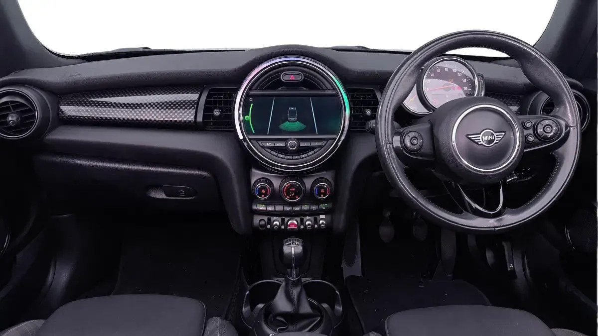 Used Mini Cooper S 189 HP (139 kW) 2018 Black Hatchback