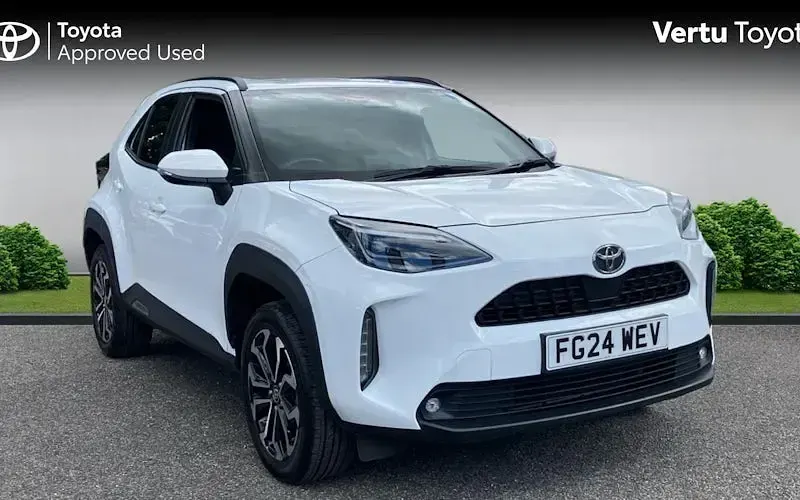 Used Toyota Yaris Cross Design 116 HP (85 kW) 2024 SUV