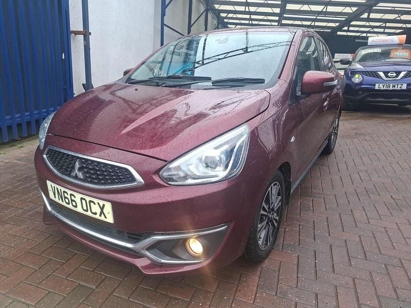 Used Mitsubishi Mirage 79 HP (58 kW) 2016 Mauve/purple Hatchback