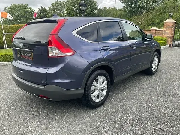 Used Honda CR-V SE 120 HP (88 kW) 2014 Blue SUV