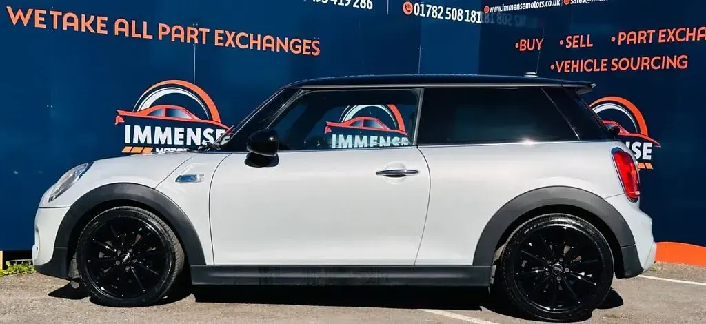 Used Mini Cooper S Hatch 170 HP (125 kW) 2015 Silver Hatchback