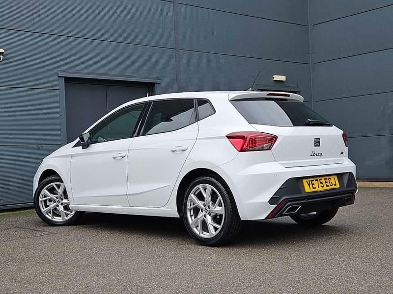 Novo Seat Ibiza FR First Edition 2026 Branco Citadino
