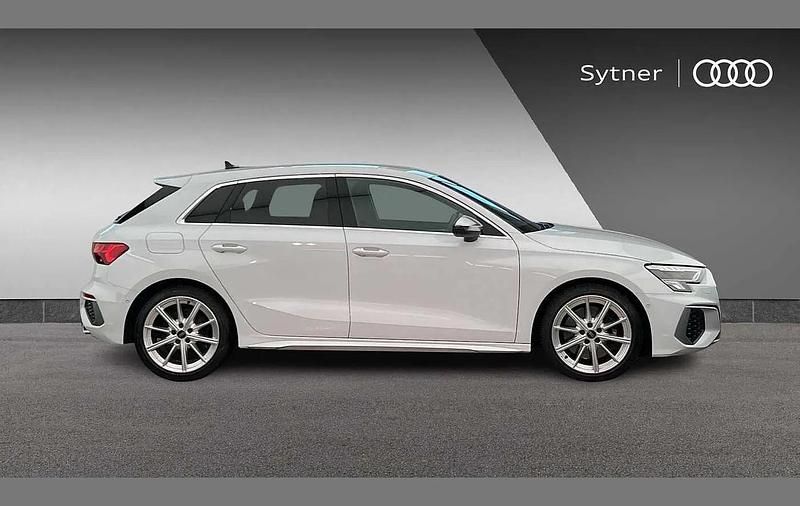 Used Audi S3 Sportback Comfort 306 HP (225 kW) 2023 White Hatchback