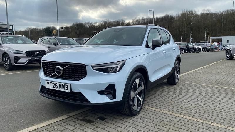 New Volvo XC40 Plus 163 HP (119 kW) 2026 Blue SUV