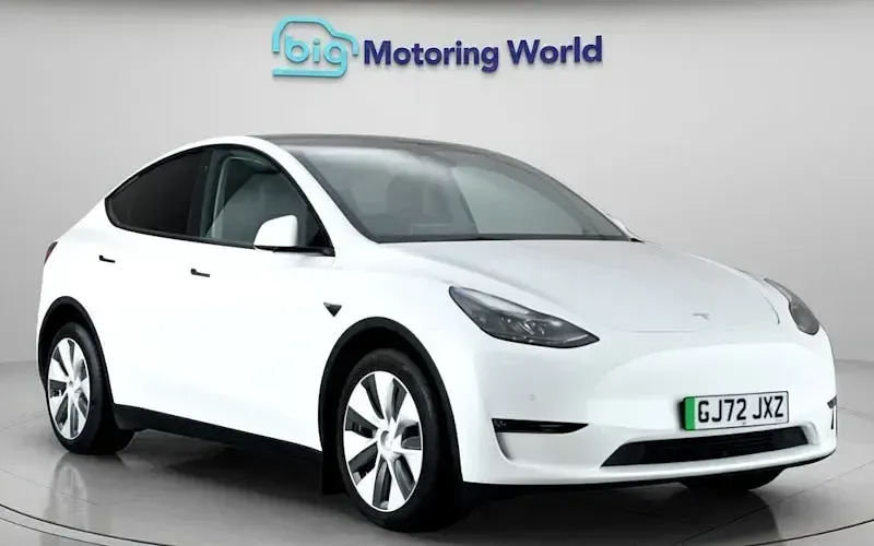 Used Tesla Model Y Long Range AWD 378 kW (514 HP) 2022 SUV