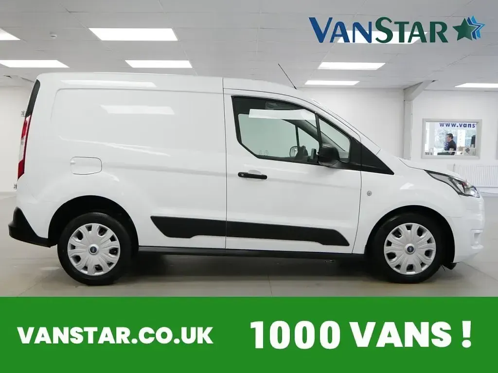 Used Ford Transit Connect Trend 120 HP (88 kW) 2022 White MPV