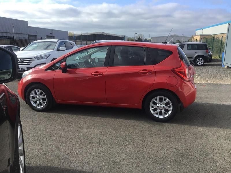 Used Nissan Note Acenta Premium 90 HP (66 kW) 2015 Red Hatchback